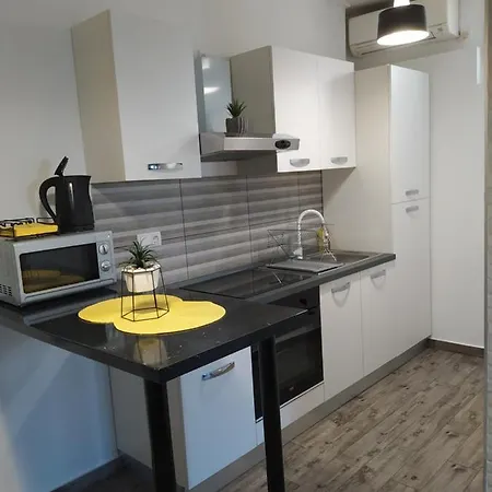 アパート Cvita & Maja